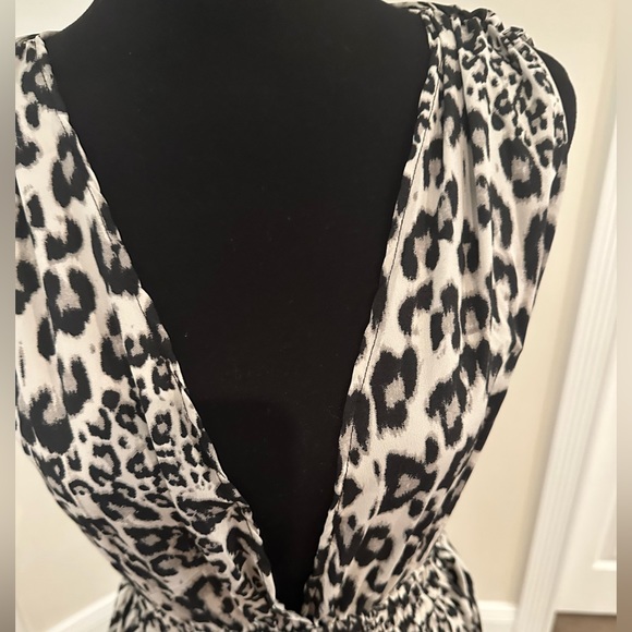 America & Beyond Maxi Beach Cover up - Picture 3 of 9